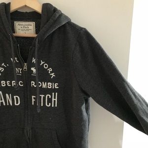 Abercrombie and Fitch vest with zipper